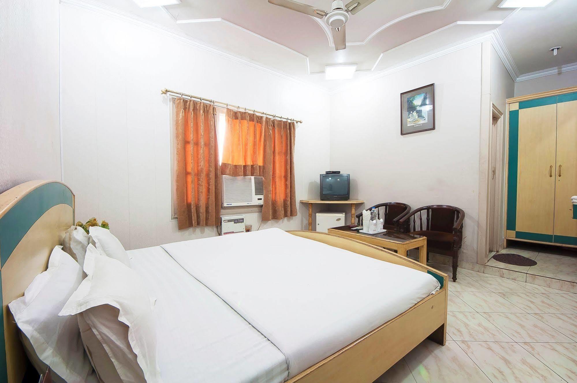 Fabhotel Basera Amritsar Exterior foto