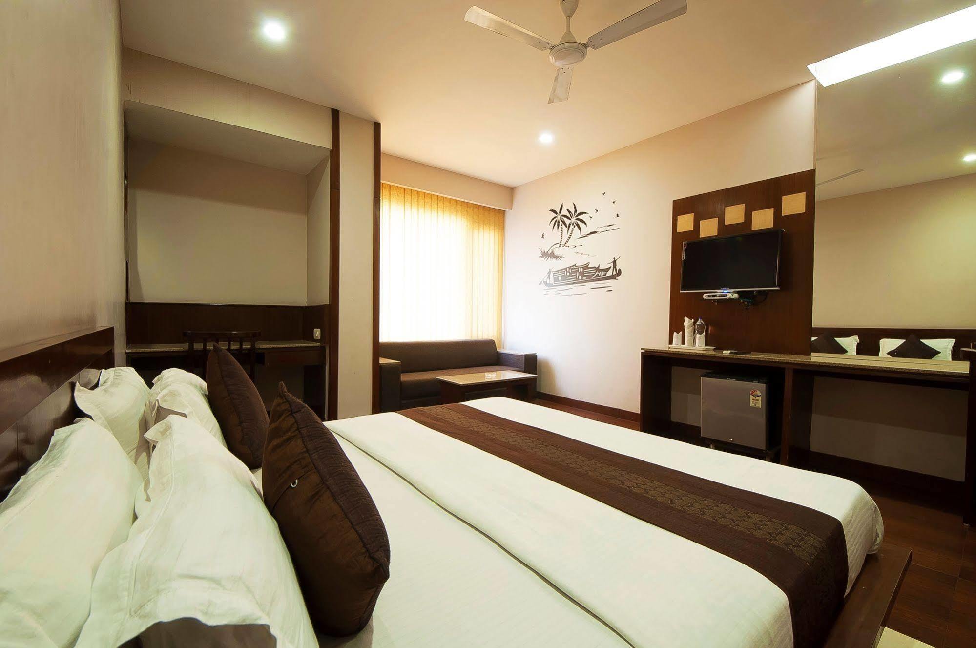 Fabhotel Basera Amritsar Exterior foto
